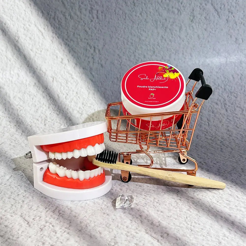 Poudre Blanchissante Fraise PAP+ â Dents Blanches | Smile Addict Addict Smile
